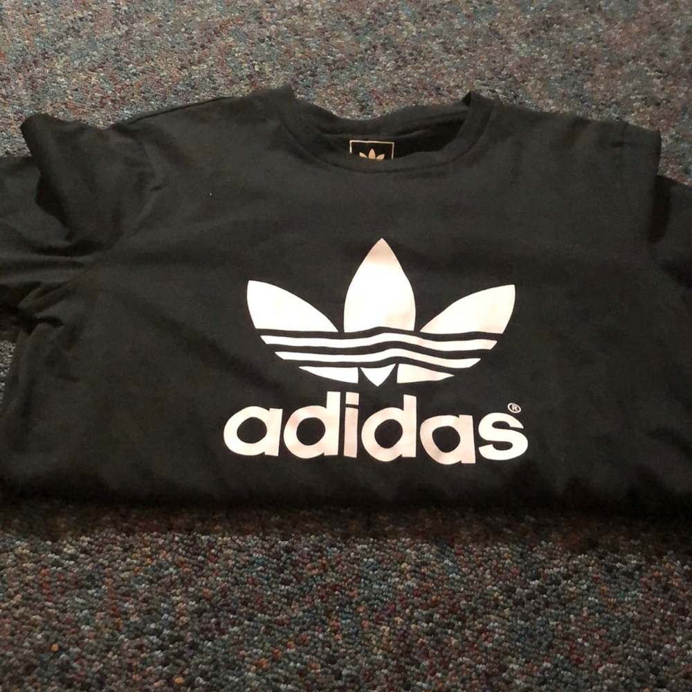 Adidas black top